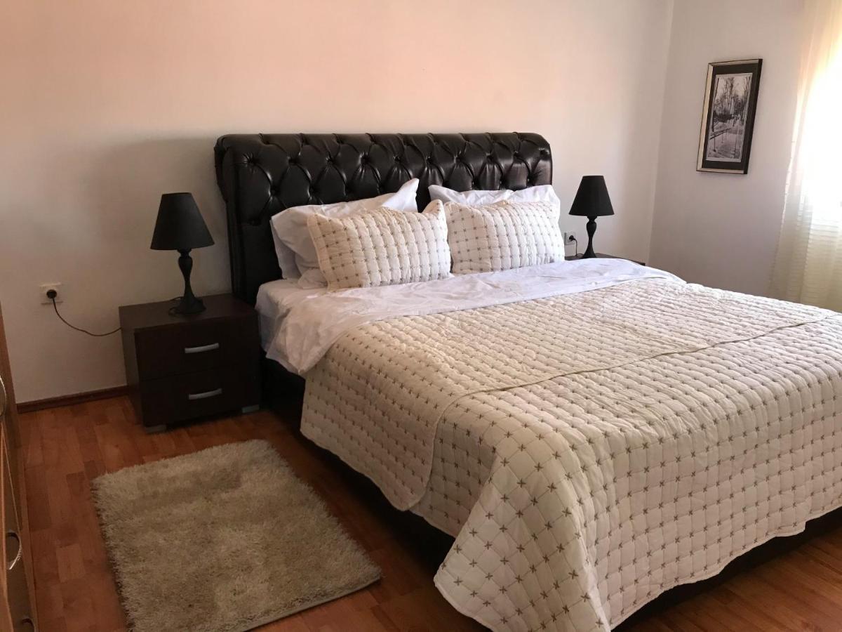 Apartmani Breze Podgorica Exteriér fotografie